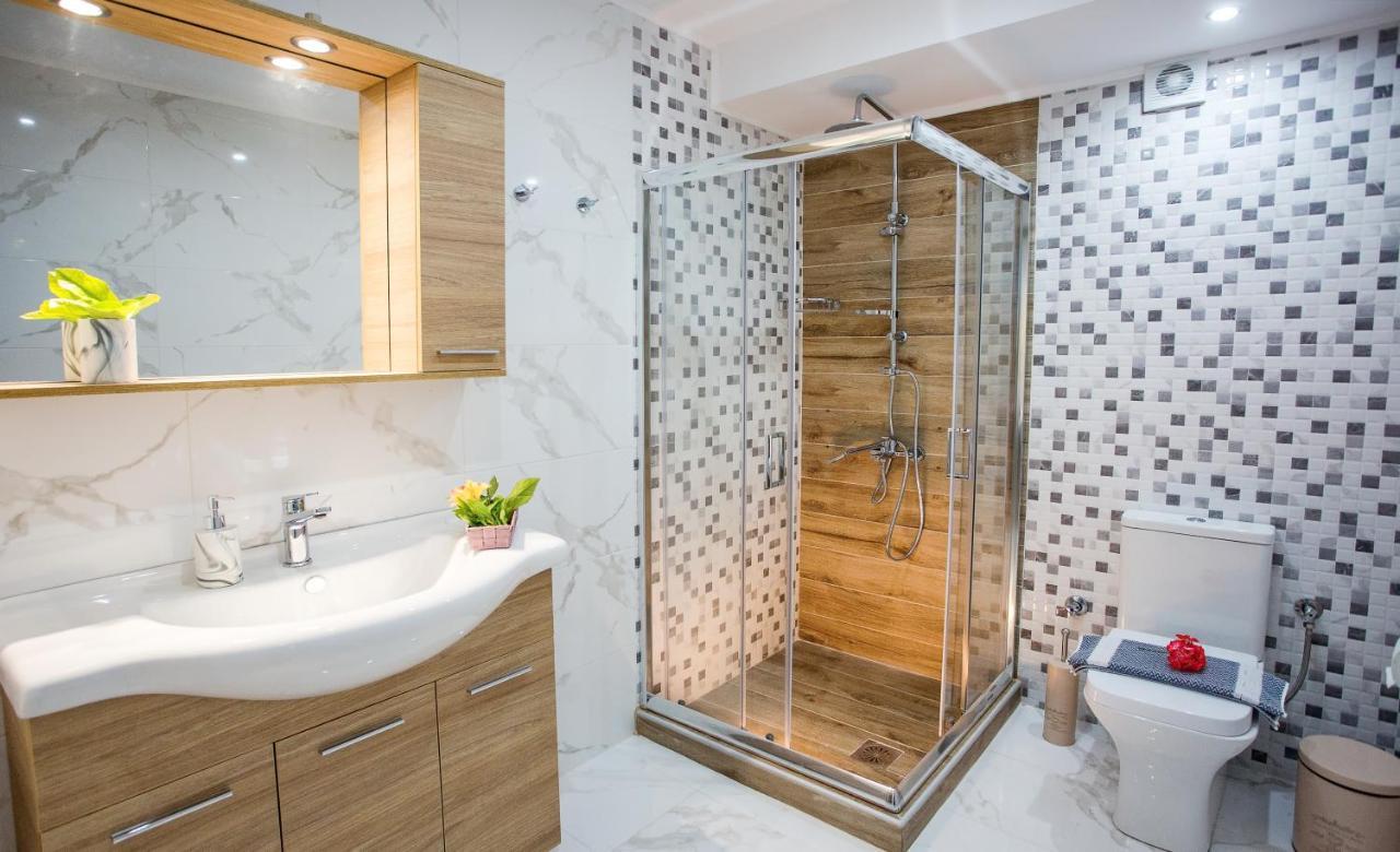 Kaiafas Luxury Philoxenia Apartamento Néa Péramos Exterior foto