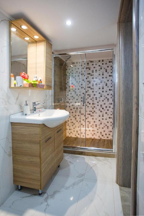 Kaiafas Luxury Philoxenia Apartamento Néa Péramos Exterior foto